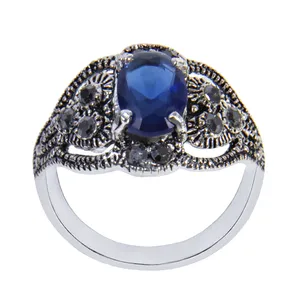 انگشتر نقره زنانه بازرگانی میلادی مدل کوارتز کد AW_106