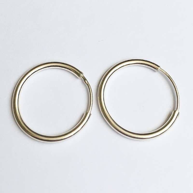 گوشواره نقره زنانه مدل در دانه گوشواره نقره زنانه مدل در دانه