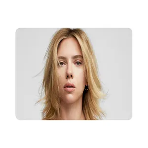 ماوس پد اطلس آبی طرح بازیگر اسکارلت جوهانسون مدل T6503