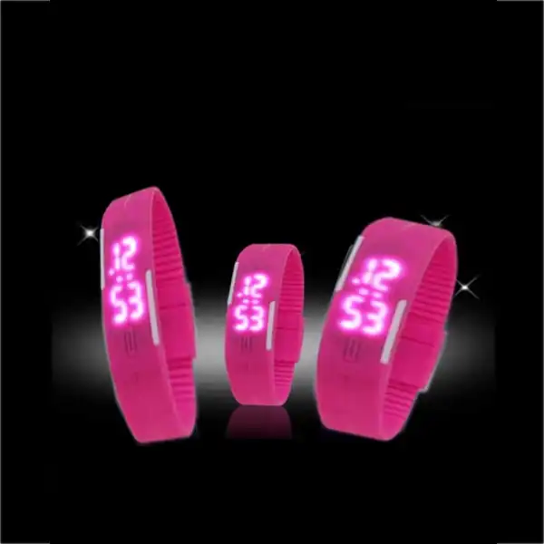 ساعت مچی دیجیتال زنانه مدل دستبندی کد SORAT1 بسته 2 عددی