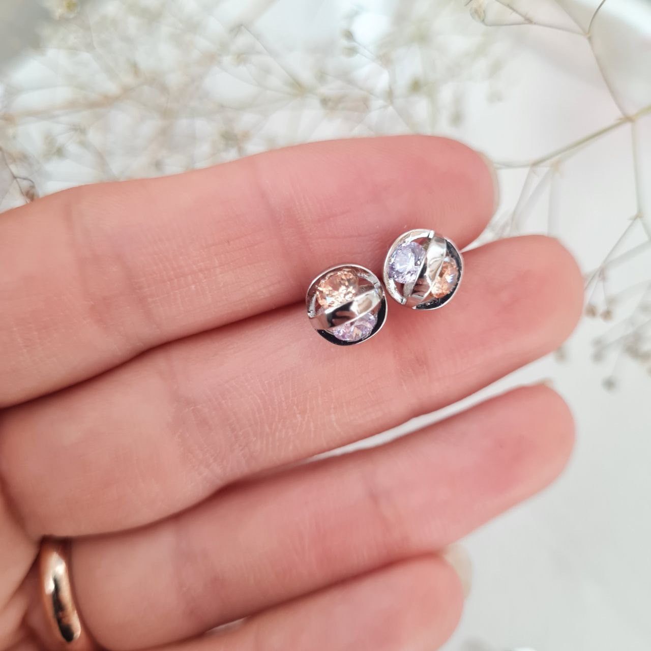 گوشواره زنانه ژوپینگ مدل توپی رنگی