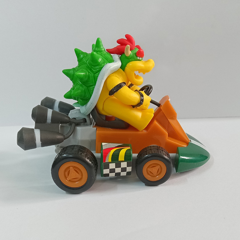 اکشن فیگور مدل Bowser car