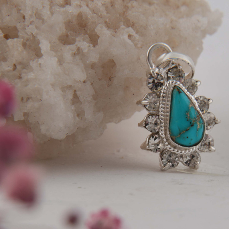 آویز گردنبند نقره زنانه بازرگانی میلادی مدل فیروزه نگین برلیان بدون ریزش ابکاری رادیوم کد PKR_324 آویز گردنبند نقره زنانه بازرگانی میلادی مدل فیروزه نگین برلیان بدون ریزش ابکاری رادیوم کد PKR_324