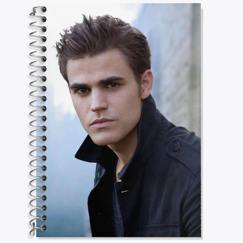 دفتر زبان 50 برگ خندالو مدل دو خط طرح استفان سالواتوره خاطرات یک خون آشام The Vampire Diaries کد 20252