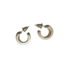 گوشواره زنانه سیکس مدل دایره G-plated E001