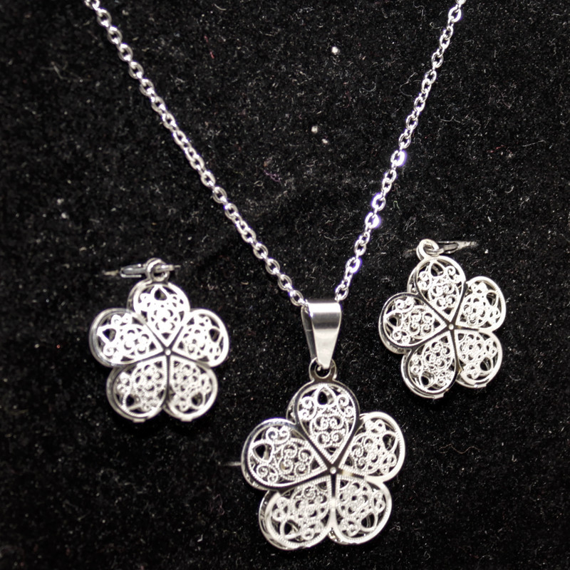 نیم ست زنانه طرح گل کد 825