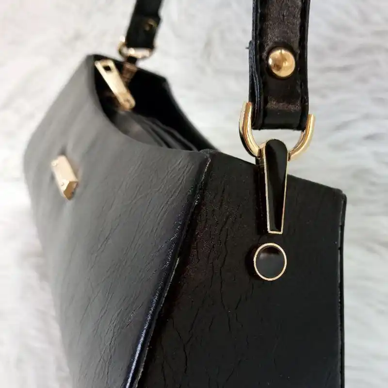 کیف دوشی زنانه مدل Milchery