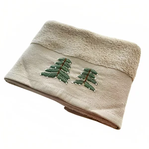 حوله انگلیش هوم مدل Pine سایز 50x70 سانتی متر