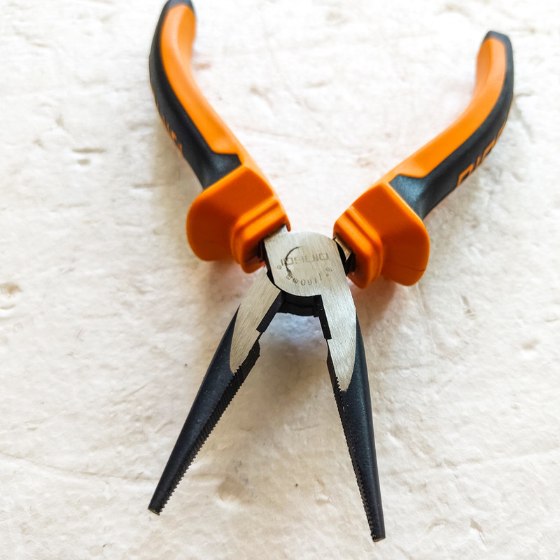 انبر دم باریک دینگشی مدل ART - 23106 سایز 6 اینچ انبر دم باریک دینگشی مدل ART - 23106 سایز 6 اینچ