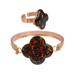 نیم ست زنانه مدل شبدر 4 پر کد JW402.2