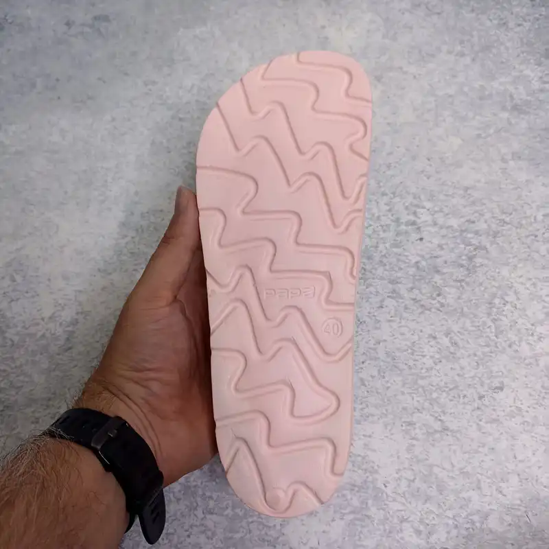 دمپایی زنانه پاپا مدل ثمین سگکدار کد 1536-LPK