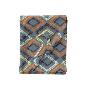 ملحفه خانه سفید مدل هندسی سایز 145x200سانتی متر