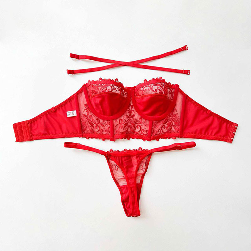 ست شورت و سوتین زنانه نوشه پوش مدل دکلته توری پایه بلند کد 98002