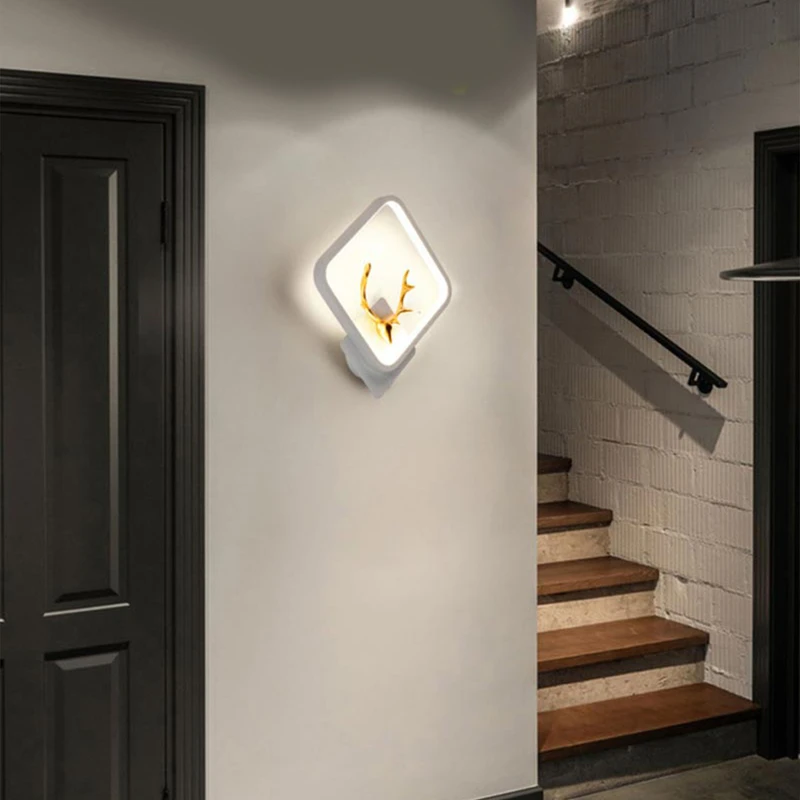 عکس شماره 8 : چراغ دیواری مدل ال ای دی طرح گوزن