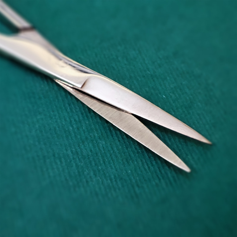 قیچی بخیه مدل M14