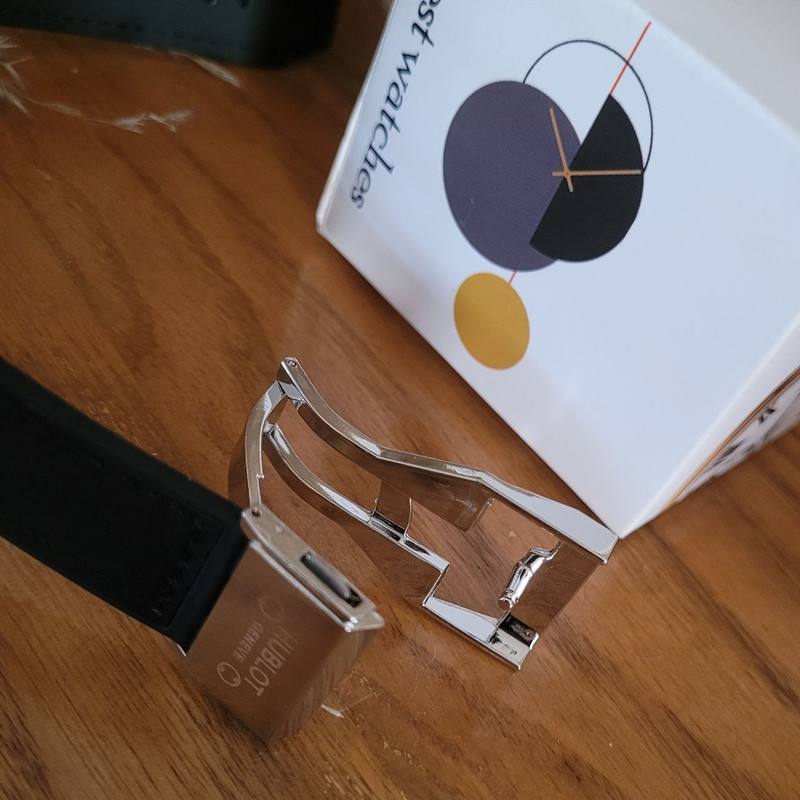 ساعت مچی عقربهای مردانه مدل H-09 ساعت مچی عقربهای مردانه مدل H-09