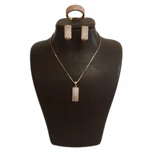 نیم ست نقره زنانه مدل AMT_N062