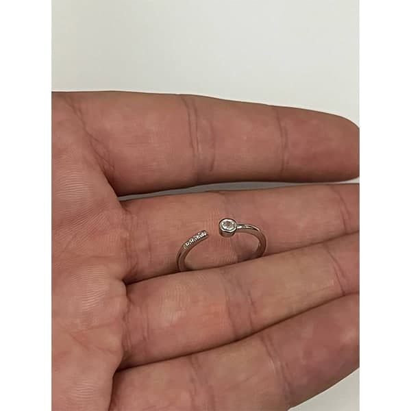 انگشتر نقره زنانه مدل اسپرت ظریف تک نگین کد 4778966 انگشتر نقره زنانه مدل اسپرت ظریف تک نگین کد 4778966