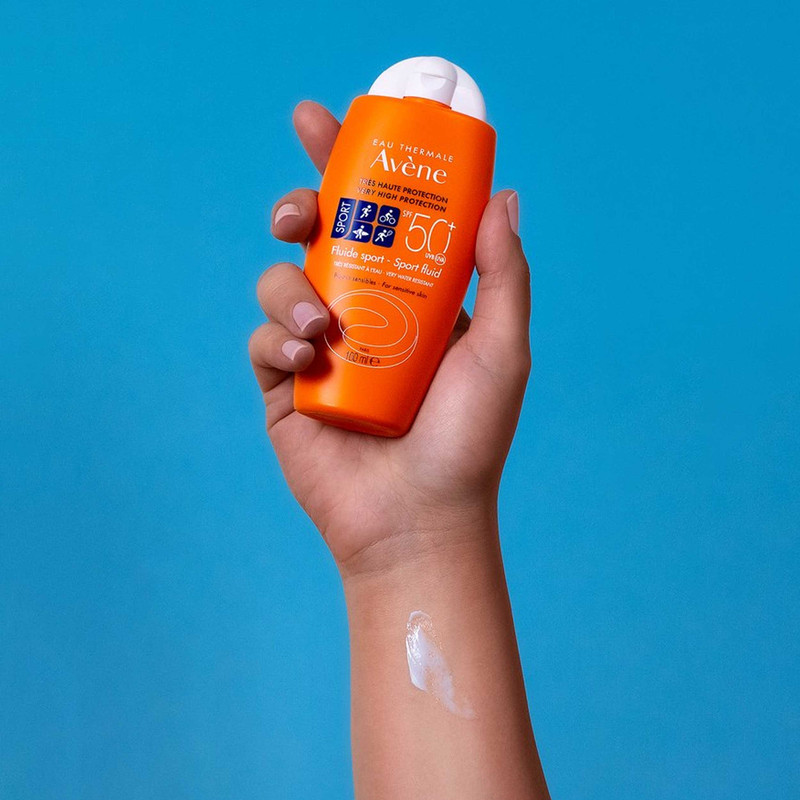 فلوئید ضد آفتاب بدون رنگ اون SPF 50 مدل sport ‌مناسب پوست‌های حساس حجم 100 میلی‌لیتر