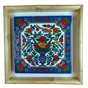 تابلو کاشی مدل لعابی طرح گل‌ و مرغ