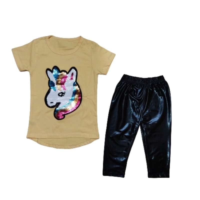 ست تی شرت و شلوارک دخترانه مدل یونیکورن y3