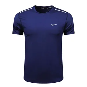 تی شرت ورزشی مردانه مدل Cy02