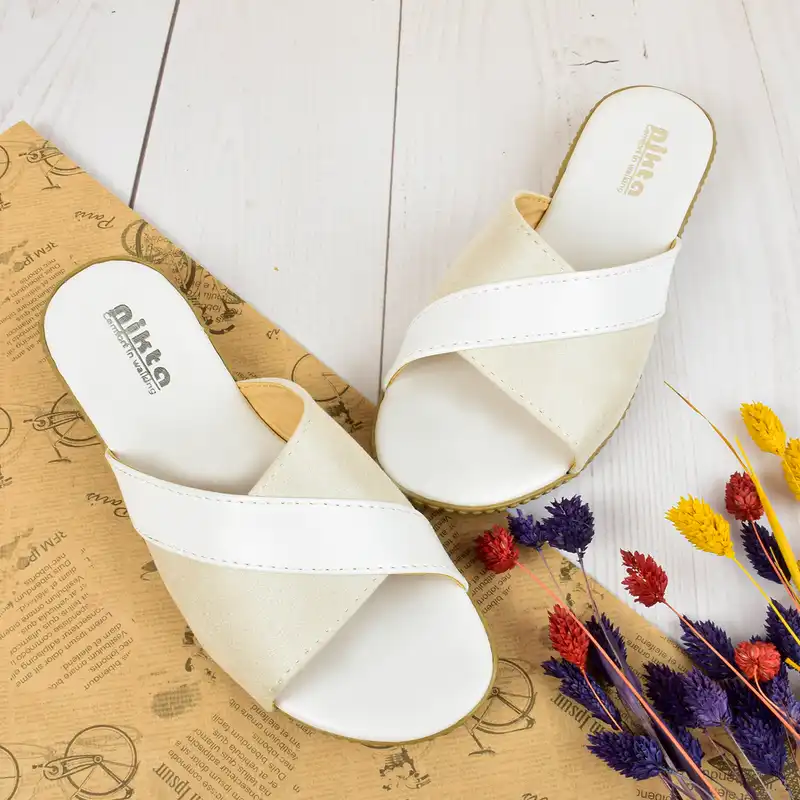 دمپایی زنانه نیکتا مدل مارگارت WH.4029