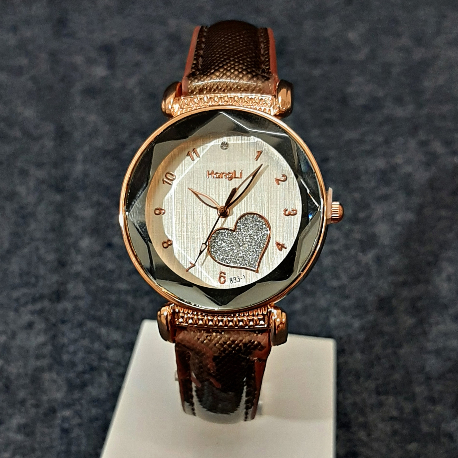 ساعت مچی عقربه ای دخترانه مدل hngi_b1 ساعت مچی عقربه ای دخترانه مدل hngi_b1