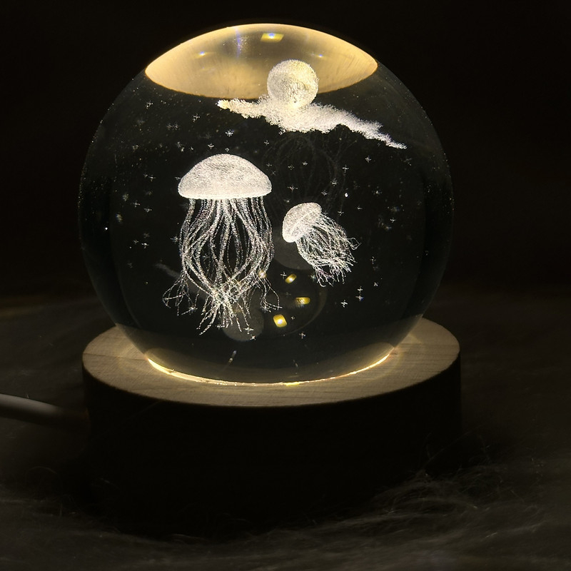 چراغ خواب مدل گوی کریستالی طرح عروس دریایی