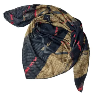 روسری زنانه مدل نخی ابر و بادی