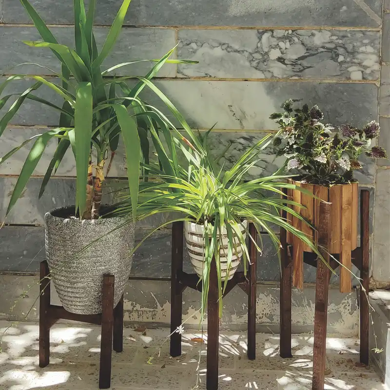 استند گلدان مدل مثلثی مجموعه سه عددی