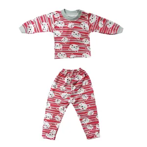 ست تی شرت و شلوار دخترانه مدل گربه رنگ قرمز