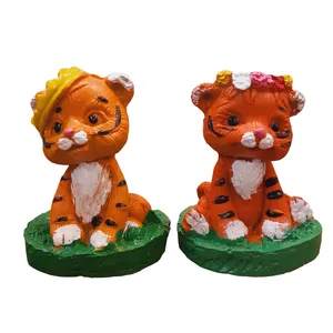مجسمه مدل ببر نشسته بسته دو عددی
