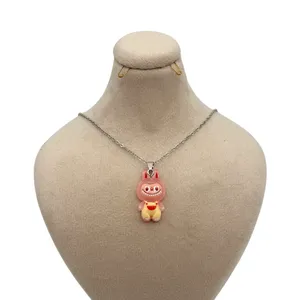 گردنبند دخترانه مدل لبوبو شب تاب