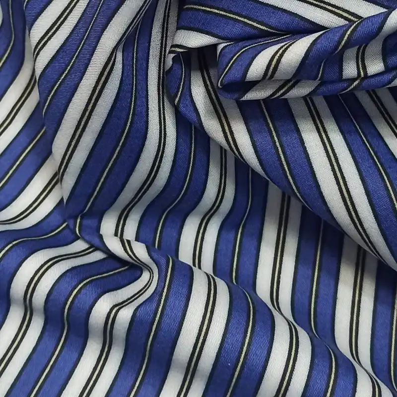 پارچه لباس مدل تترون راه راه کد 30069