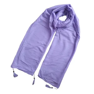 شال زنانه مدل نخی ساده پلیسه منگوله دار کد 129