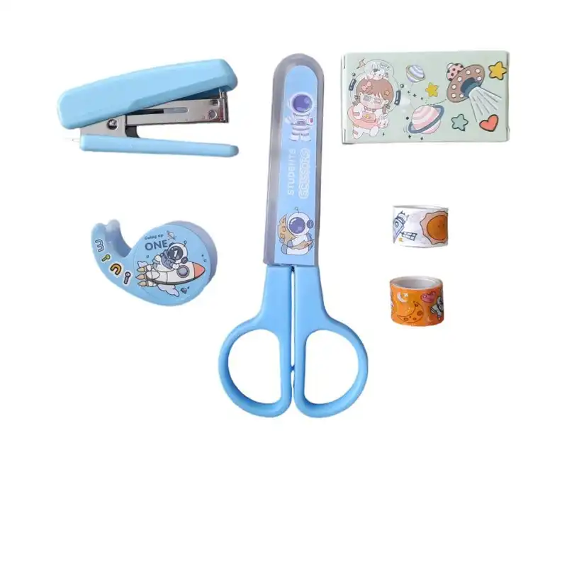 بسته لوازم تحریر مدل فضانورد کد 015