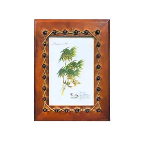 قاب عکس چوبی کد X-003
