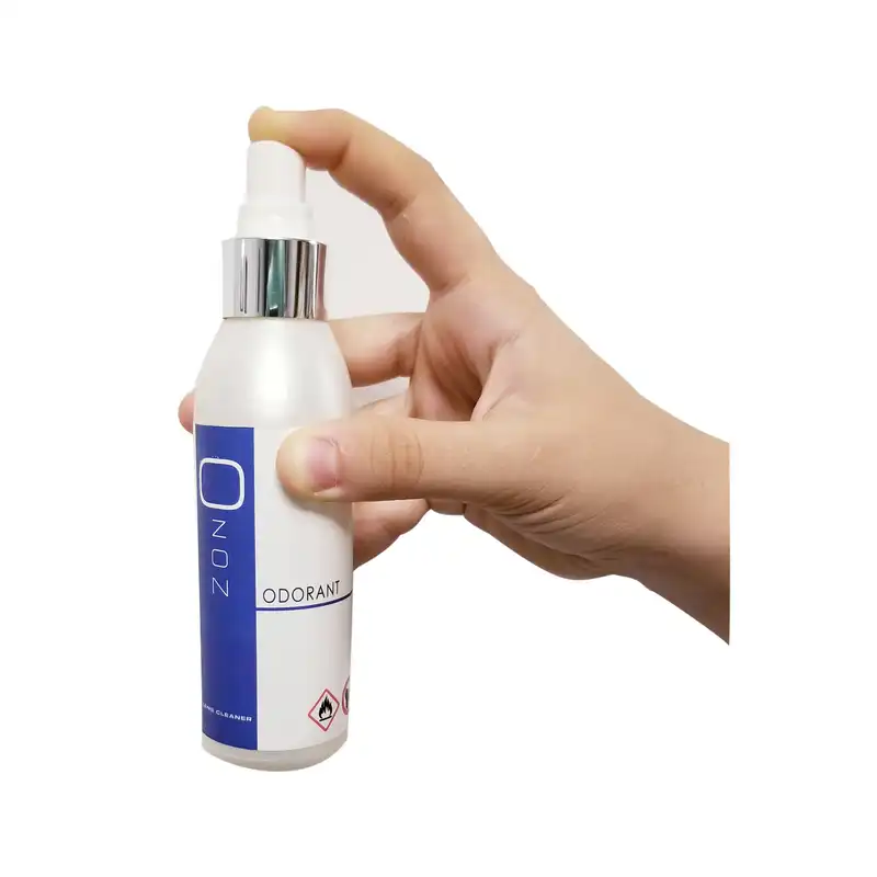 اسپری و دستمال پاک کننده عینک اوزون مدل عطری کد ODORANT 150