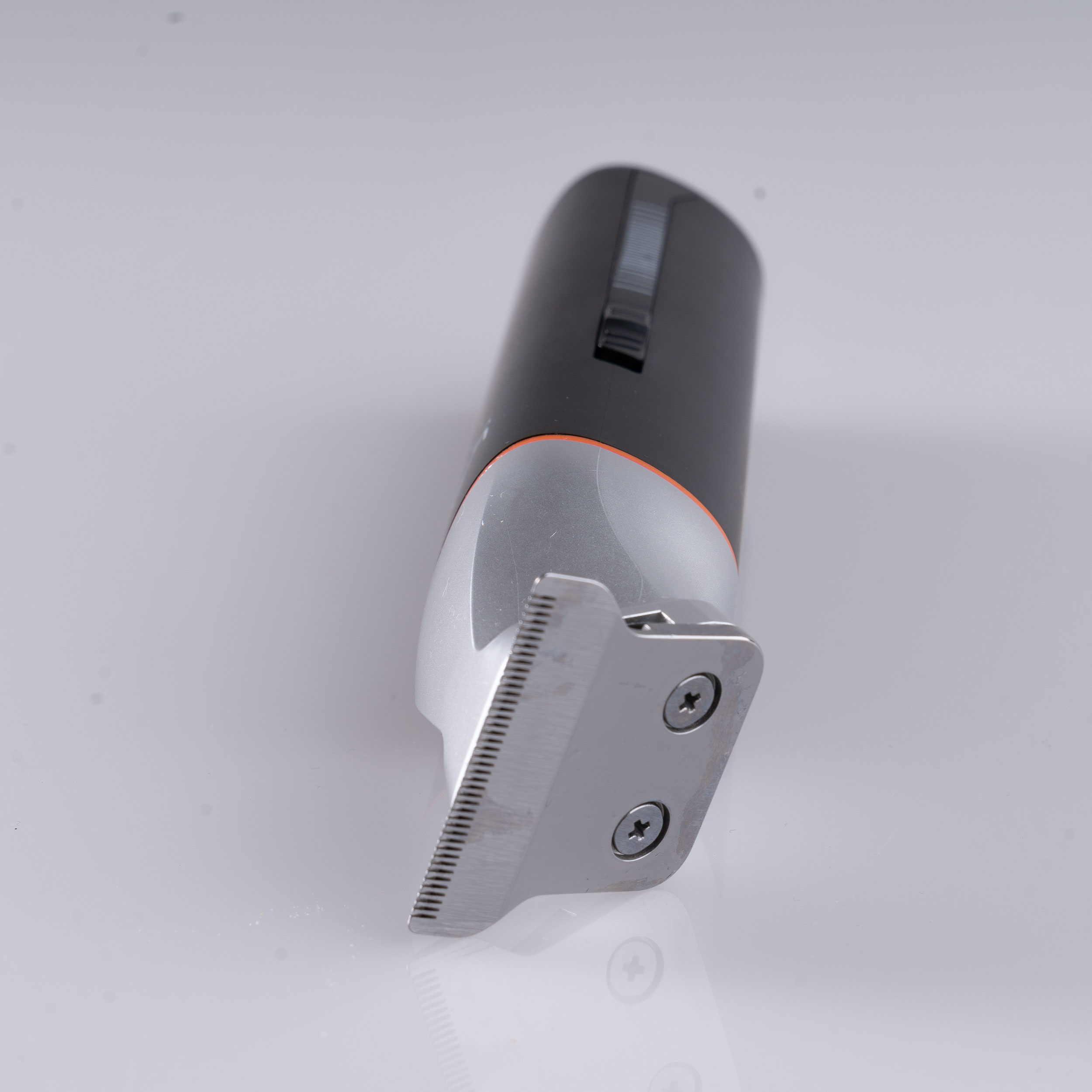 قیمت و خرید ماشین اصلاح موی سر و صورت شارژی لایچی مدل L-702
