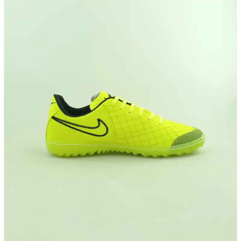 کفش فوتبال مردانه مدل چمن مصنوعی Magista.f17