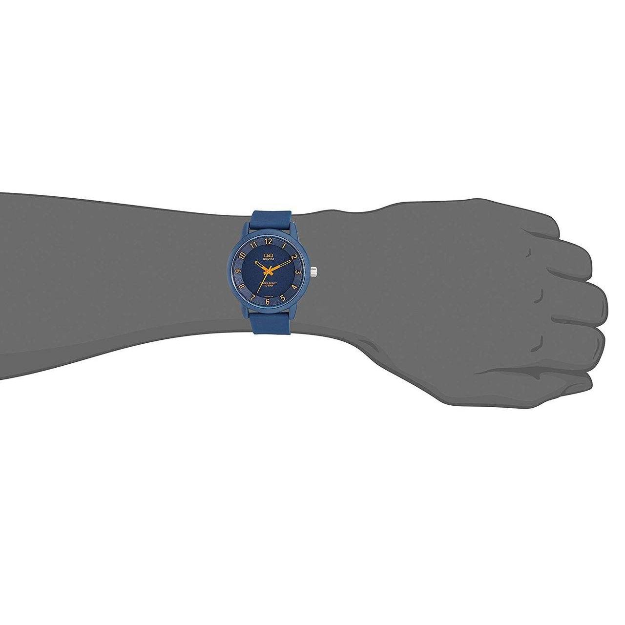 ساعت مچی عقربه‌ای مردانه کیو اند کیو مدل VR52J002Y -  - 5