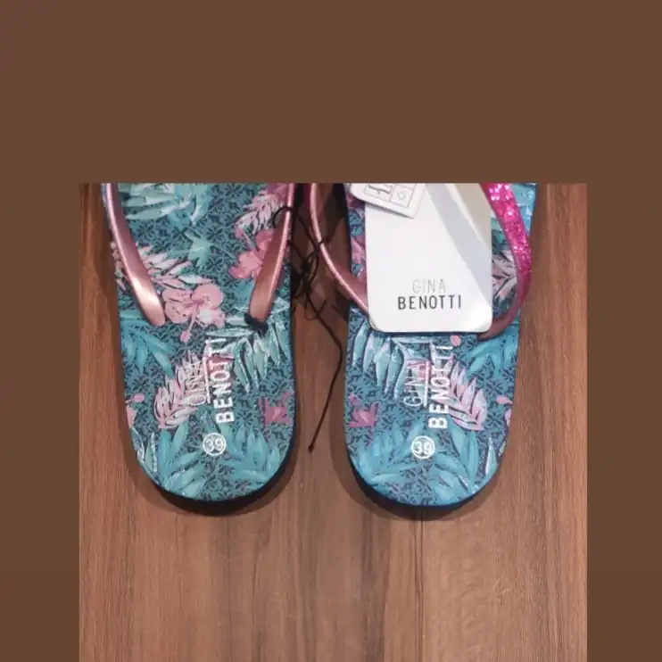 دمپایی لاانگشتی زنانه جینا بنوتی مدل G2060