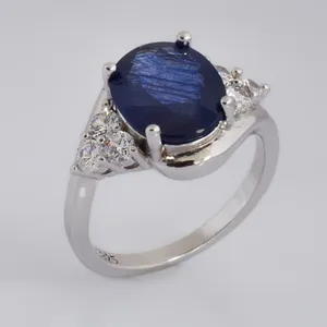 انگشتر نقره زنانه مدل یاقوت کبود  R25