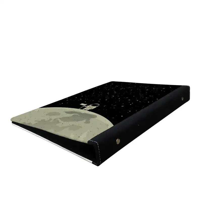 کلاسور طرح فضانورد مدل kel2111