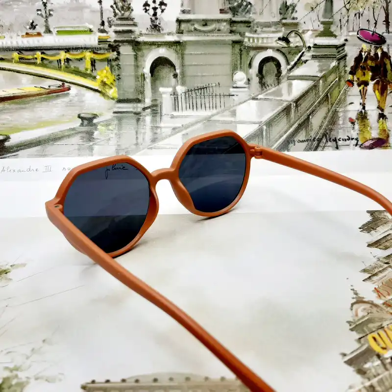 عینک آفتابی بچگانه مدل Cordd2