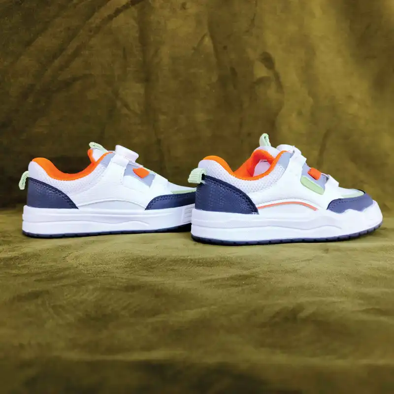 کفش مخصوص پیاده روی مدل BigwaspQ-DotQ-GrQ-13001