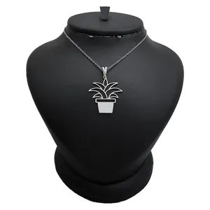 گردنبند نقره زنانه ترمه ۱ طرح گل پاندانوس کد mas 00578