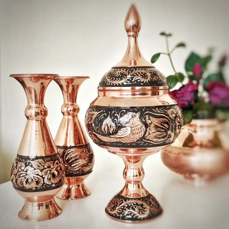 ست 3 تکه گلدان و شکلات خوری مسی مدل الماس تراش کد 24