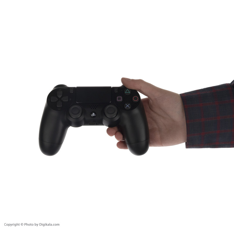 دسته بازی پلی استیشن ۴ مدل DUALSHOCK 4 کد B-01